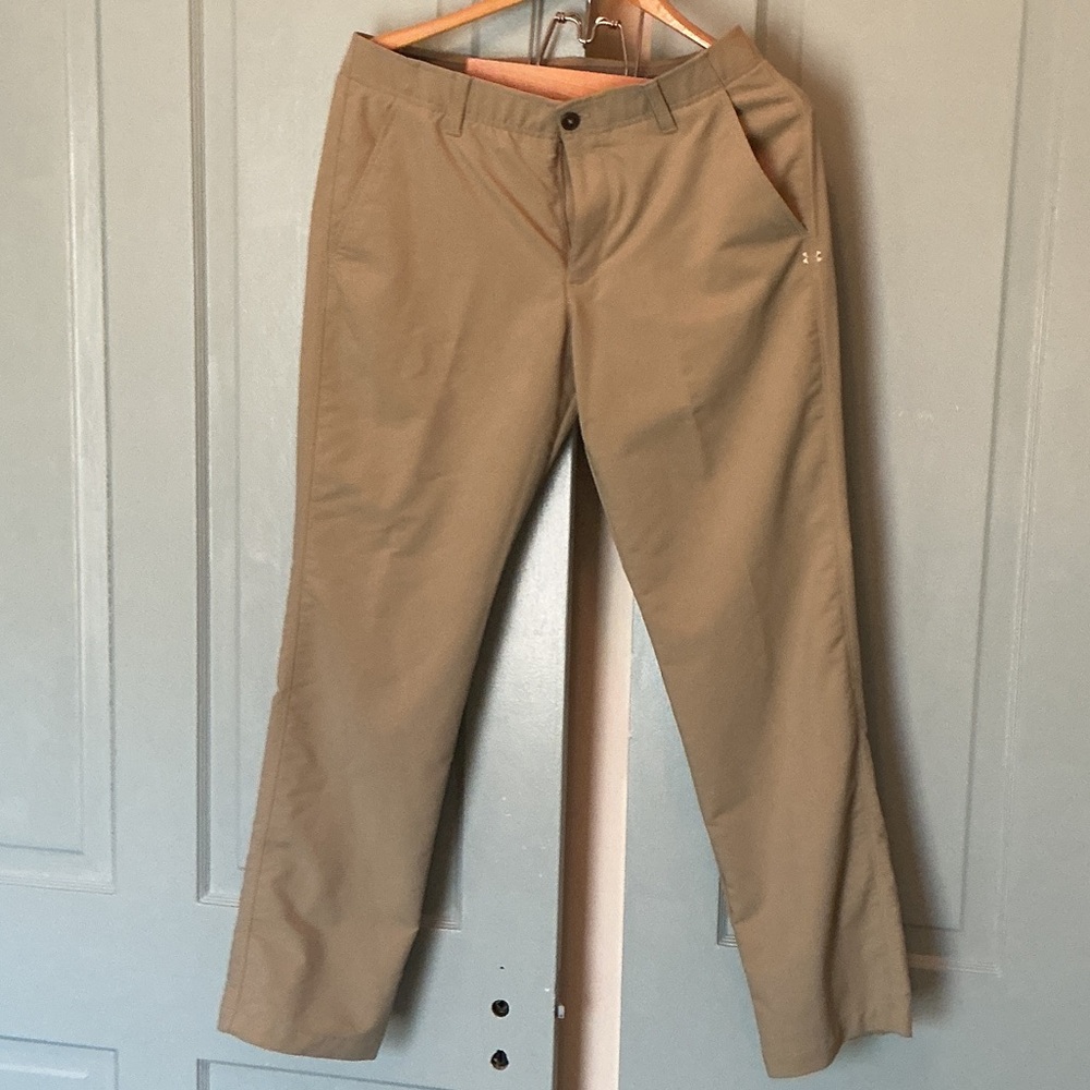 Under Armour Men's Khaki Chinos